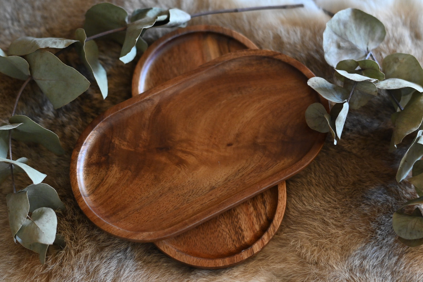 Plateau Ovale en bois d'acacia